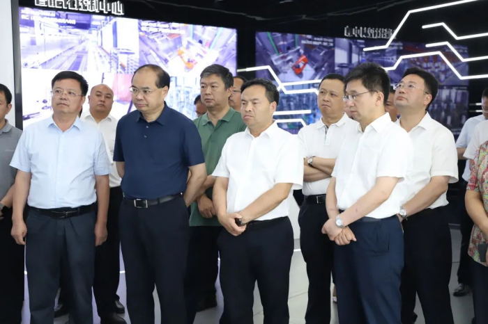 贵州黔西南州委书记陈昌旭率党政代表团赴聚鑫汇调研