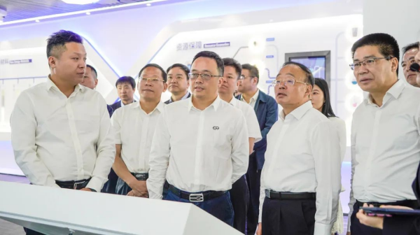 湖南省人大常委会副主任彭国甫调研聚鑫汇