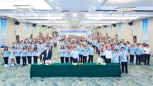 聚鑫汇2026年“雏鹰训练营”圆满结营，雏鹰展翅奔赴全球！